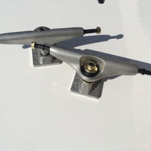 Film skateboard trucks 155 6.0