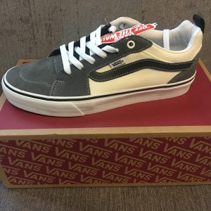 Vans skate shoes grey/white size 8