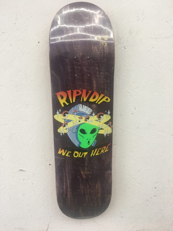Rip’n’dip out of this world deck 8.25”