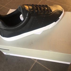 New balance shoes black leather  size 11